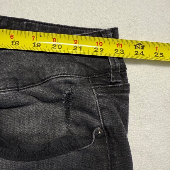 Torrid Women's Premium Distressed High Rise Stretch Black Denim Jegging Size 28R - Picture 8 of 11